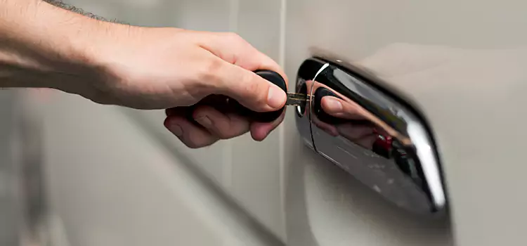 Why Choose Our Auto Locksmith Team in Alvin, TX?