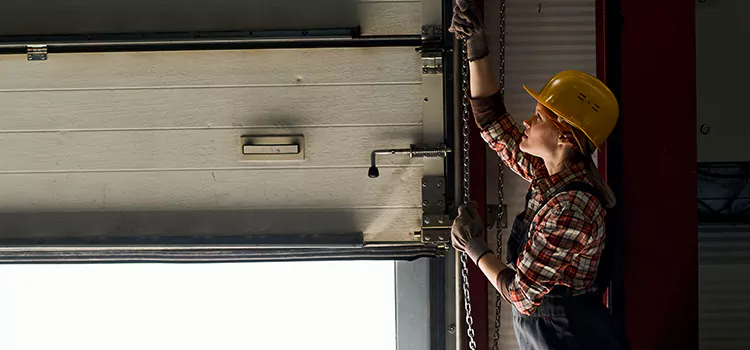 Addressing Common Garage Door Stoppage Issues in Alvin, TX