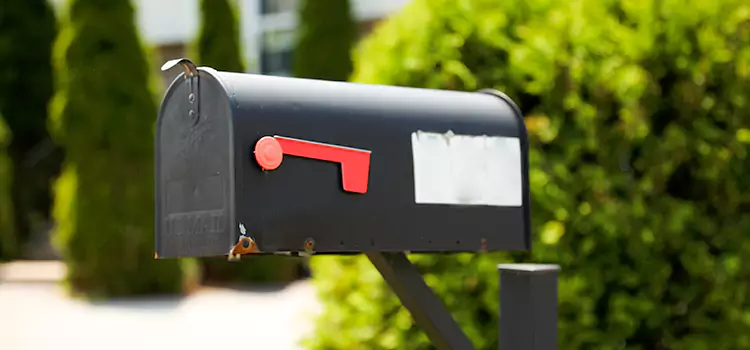 Secure Mailboxes for Packages Alvin